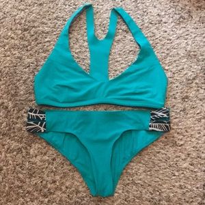 Lululemon bikini Sz 2